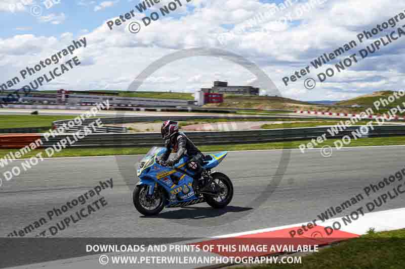 cadwell no limits trackday;cadwell park;cadwell park photographs;cadwell trackday photographs;enduro digital images;event digital images;eventdigitalimages;navarra;no limits trackdays;peter wileman photography;racing digital images;trackday digital images;trackday photos